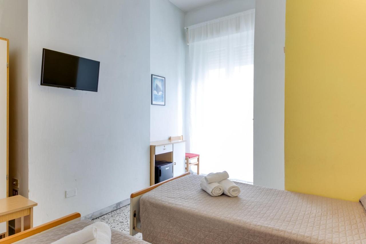 Hotel Villa Merope ريميني المظهر الخارجي الصورة